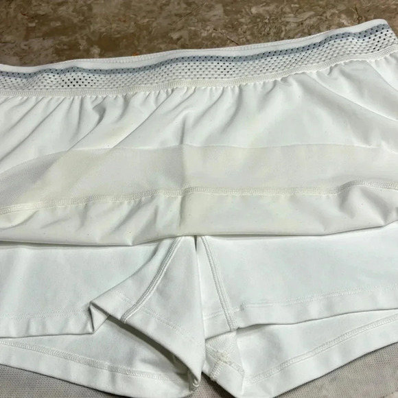 New Balance white skort with lace hem , pin holes in skirt and cut out in band - Picture 3 of 13